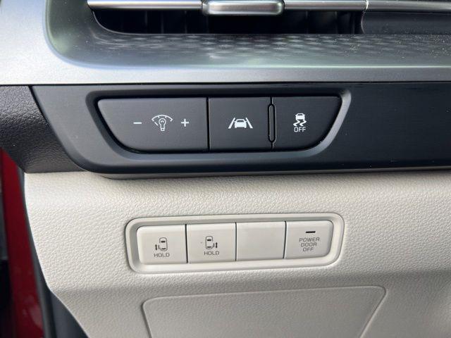 used 2024 Kia Carnival car, priced at $27,508