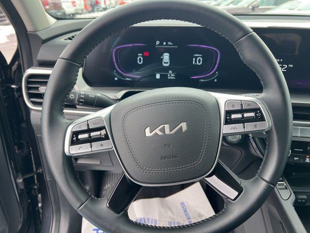 used 2025 Kia Telluride car, priced at $35,269