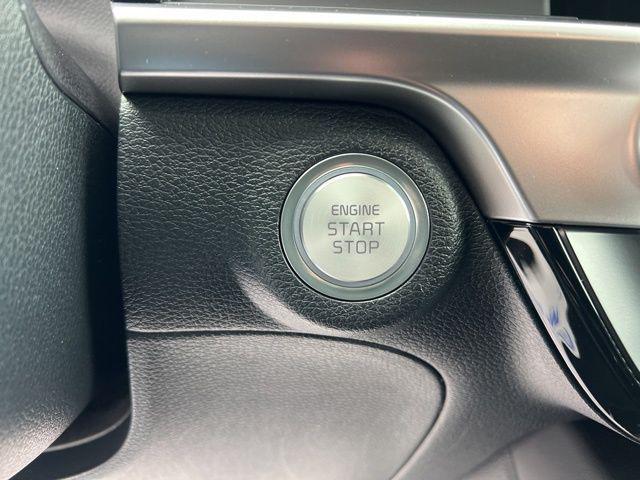 used 2025 Kia Telluride car, priced at $35,269