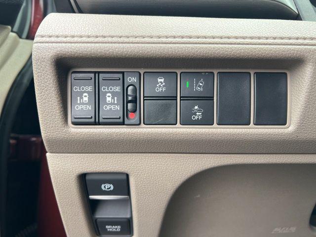 used 2019 Honda Odyssey car, priced at $21,282