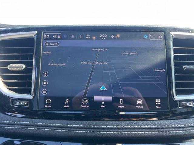 used 2025 Chrysler Pacifica car, priced at $37,154