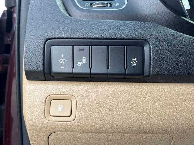 used 2020 Kia Sedona car, priced at $16,100