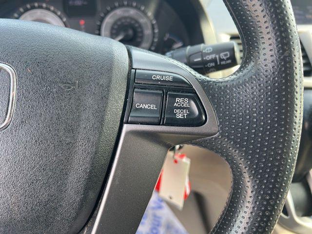 used 2013 Honda Odyssey car, priced at $3,989