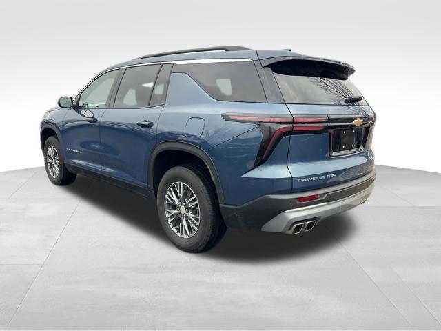 used 2025 Chevrolet Traverse car, priced at $34,694