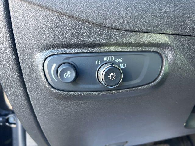 used 2024 Chevrolet Equinox car, priced at $20,268