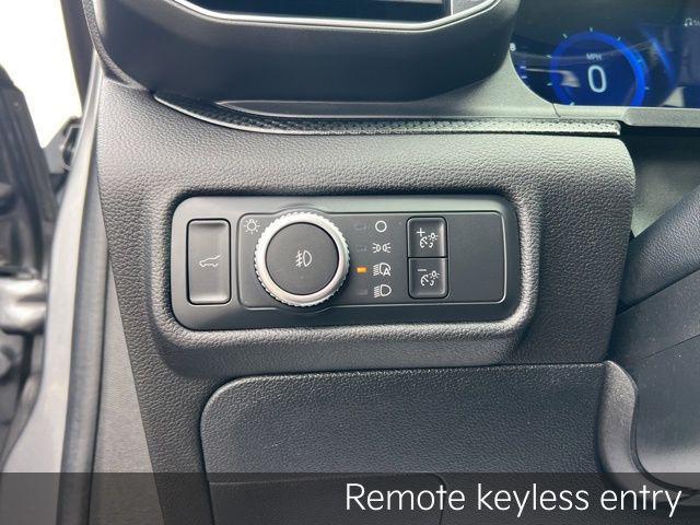 used 2022 Ford Explorer car, priced at $32,100