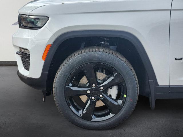 new 2025 Jeep Grand Cherokee car, priced at $46,091