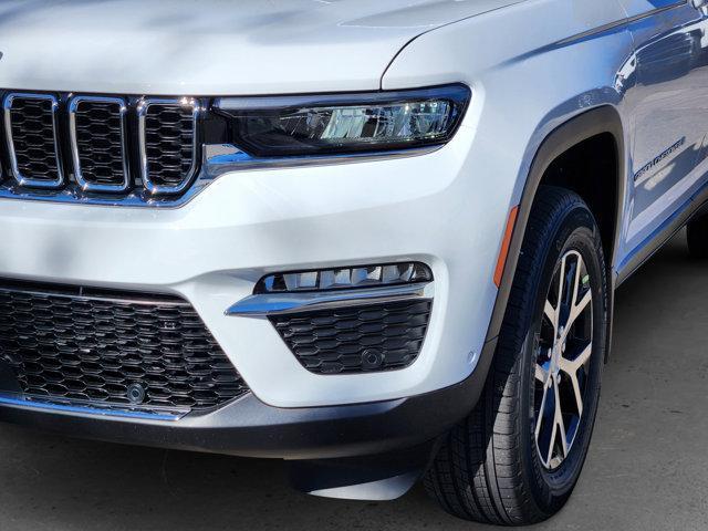 new 2025 Jeep Grand Cherokee car, priced at $48,806