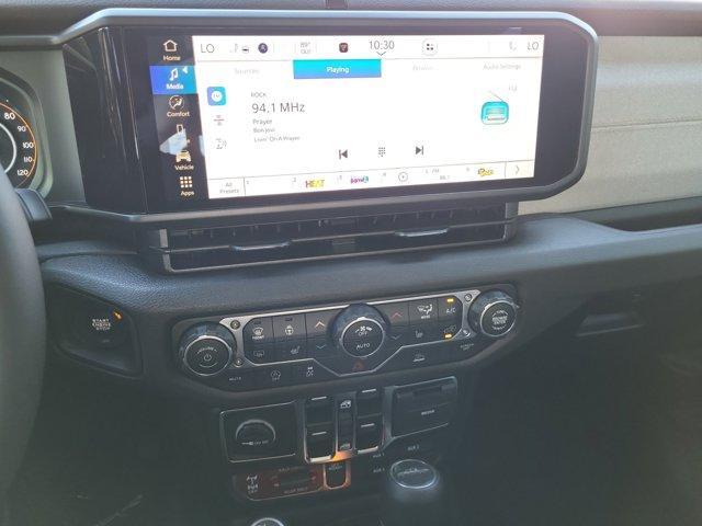 new 2025 Jeep Gladiator car, priced at $48,181