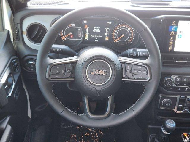 new 2025 Jeep Wrangler car, priced at $43,546