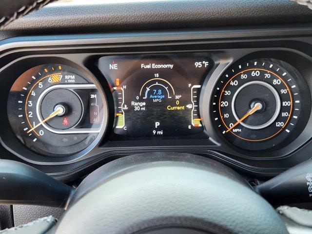 new 2025 Jeep Wrangler car, priced at $43,546