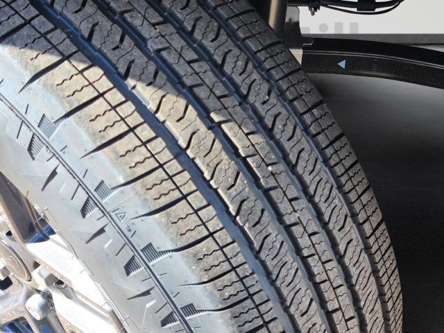 new 2025 Jeep Wrangler car, priced at $43,546