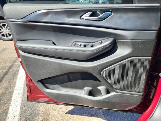 new 2025 Jeep Grand Cherokee L car, priced at $43,571