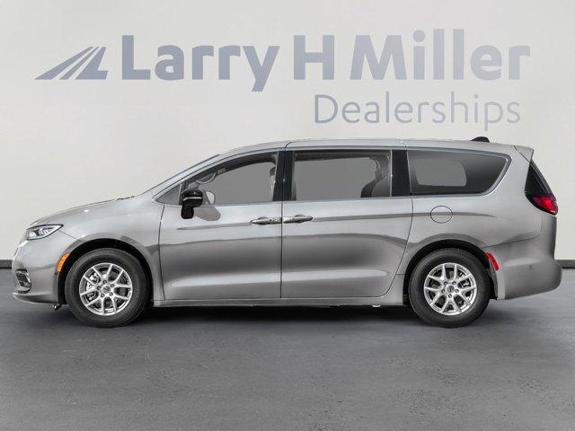 new 2026 Chrysler Pacifica car, priced at $47,571