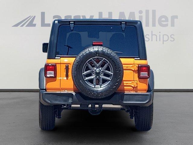 new 2025 Jeep Wrangler car, priced at $44,031