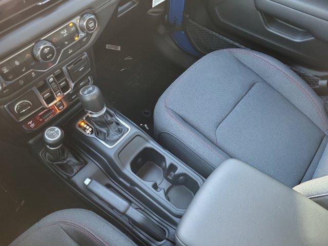 new 2025 Jeep Wrangler car, priced at $54,096