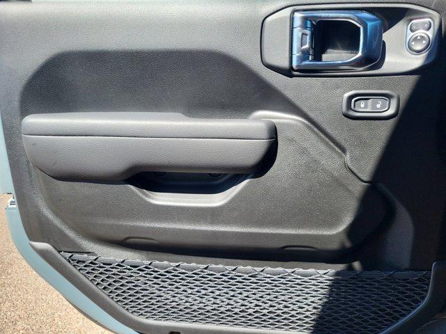 new 2025 Jeep Gladiator car, priced at $48,181