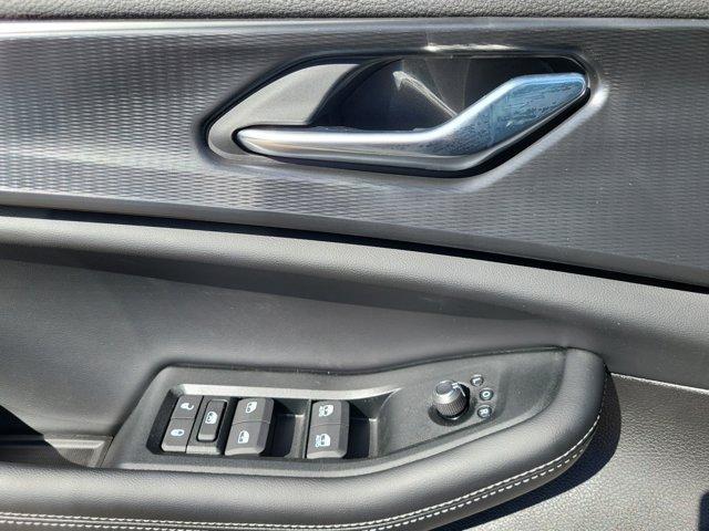 new 2025 Jeep Grand Cherokee car, priced at $40,341