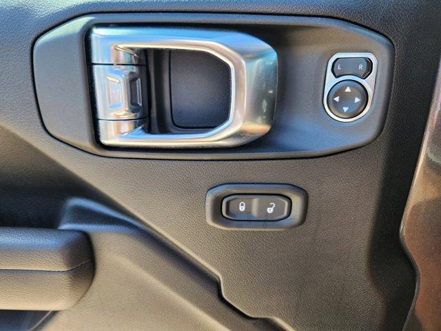 new 2025 Jeep Gladiator car, priced at $47,306