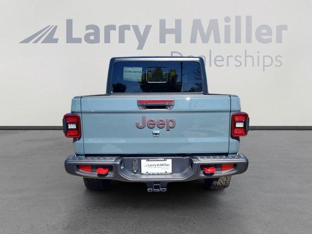 new 2025 Jeep Gladiator car, priced at $47,306