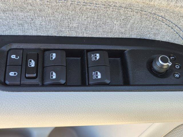 used 2022 Jeep Compass car, priced at $18,997