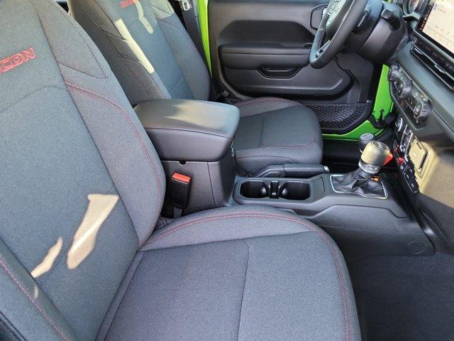 new 2025 Jeep Wrangler car, priced at $54,036