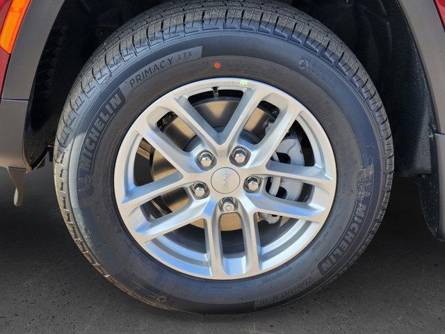 new 2025 Jeep Grand Cherokee car, priced at $40,936