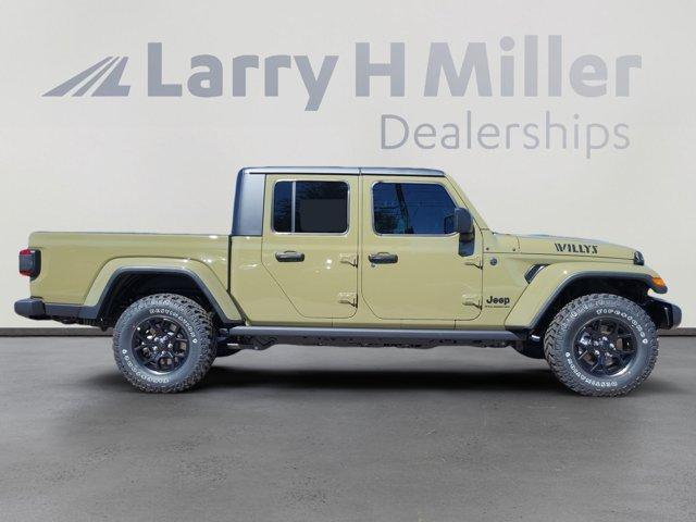 new 2025 Jeep Gladiator car, priced at $47,181