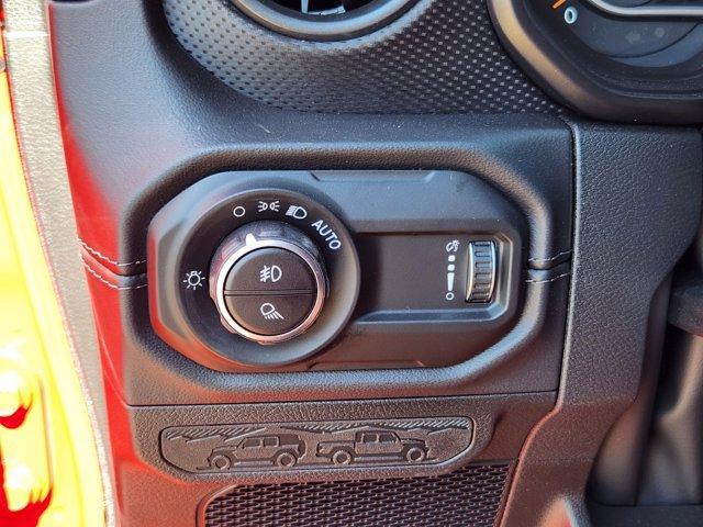 new 2025 Jeep Gladiator car, priced at $47,306