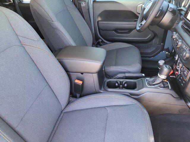 new 2025 Jeep Gladiator car, priced at $48,181