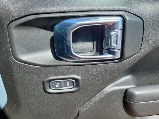 new 2025 Jeep Gladiator car, priced at $48,181