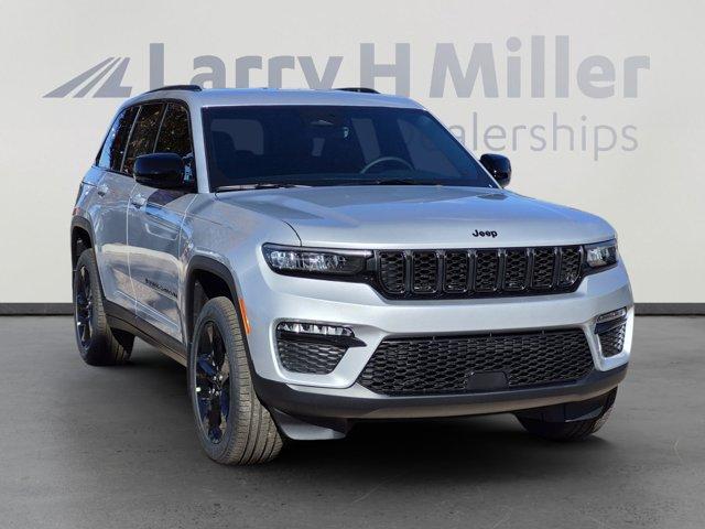 new 2025 Jeep Grand Cherokee car, priced at $46,686