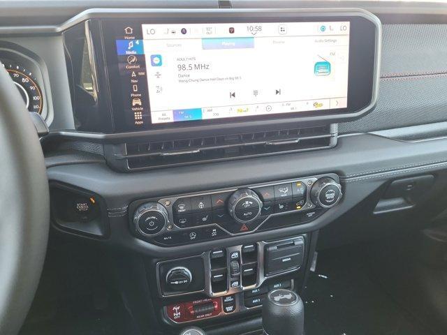 new 2025 Jeep Wrangler car, priced at $54,036