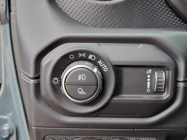 new 2026 Jeep Gladiator car, priced at $54,906