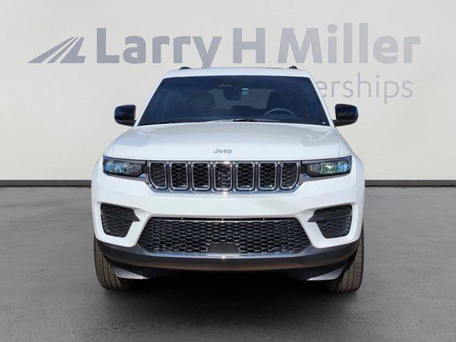 new 2025 Jeep Grand Cherokee car, priced at $40,341