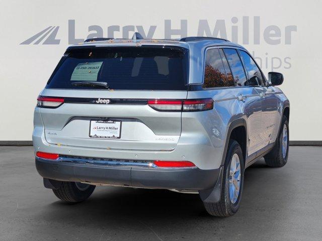 new 2025 Jeep Grand Cherokee car, priced at $40,936