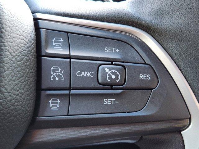 new 2025 Jeep Grand Cherokee car, priced at $40,936