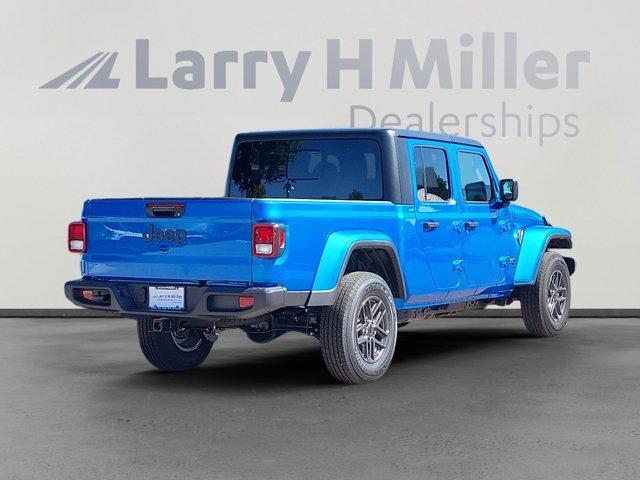 new 2025 Jeep Gladiator car, priced at $48,496