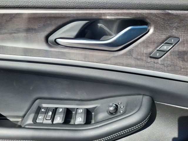 new 2025 Jeep Grand Cherokee car, priced at $46,686