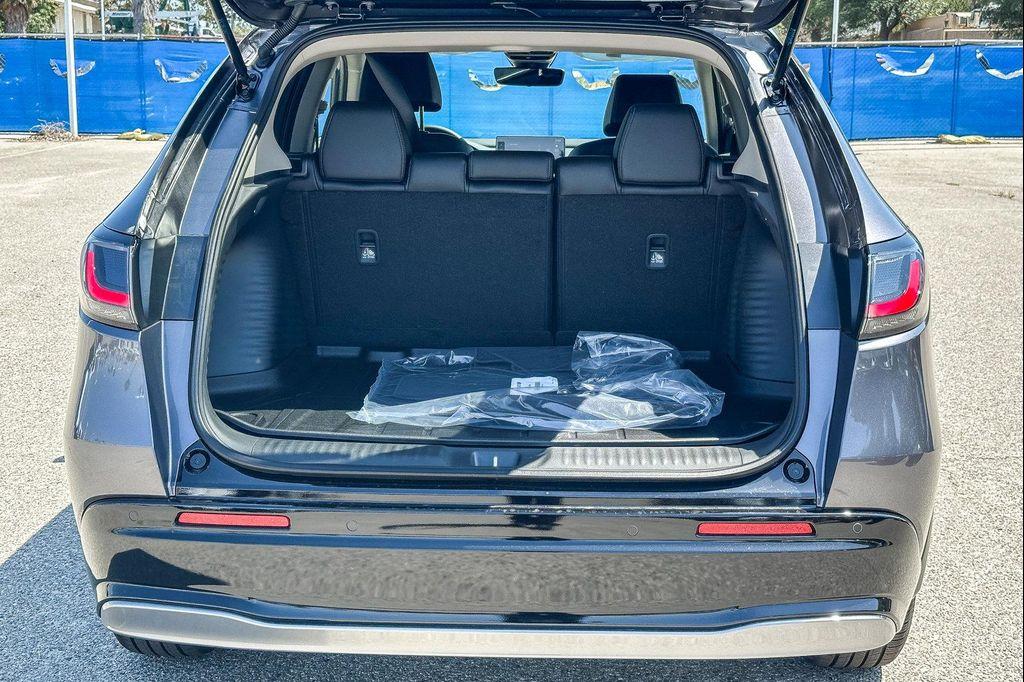 new 2027 Honda HR-V car, priced at $31,735