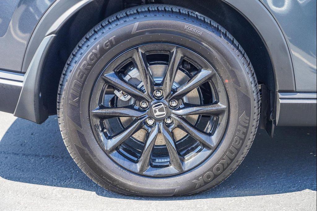 new 2026 Honda CR-V Hybrid car, priced at $36,665