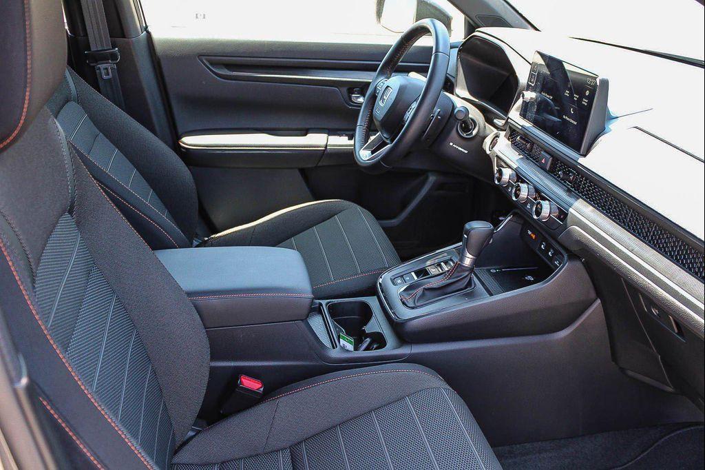 used 2026 Honda CR-V Hybrid car, priced at $37,620