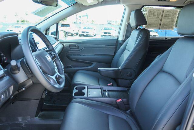 used 2026 Honda Odyssey car, priced at $40,873