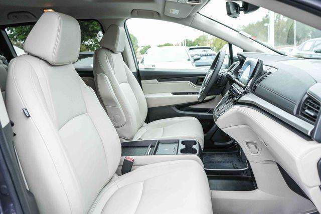 used 2025 Honda Odyssey car, priced at $35,973