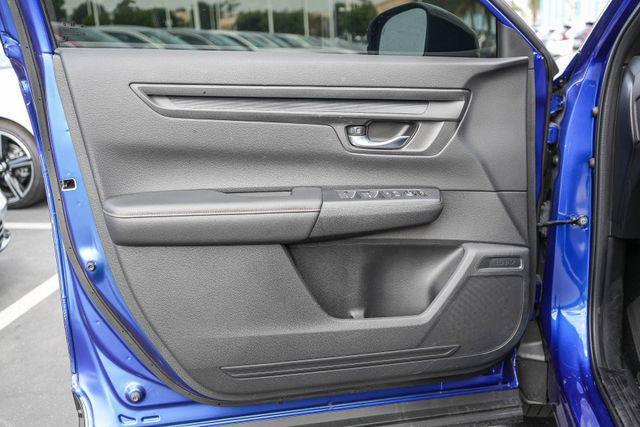 used 2025 Honda CR-V Hybrid car, priced at $33,983