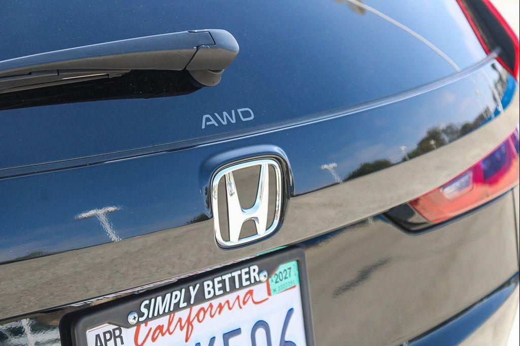 used 2025 Honda CR-V car, priced at $28,484