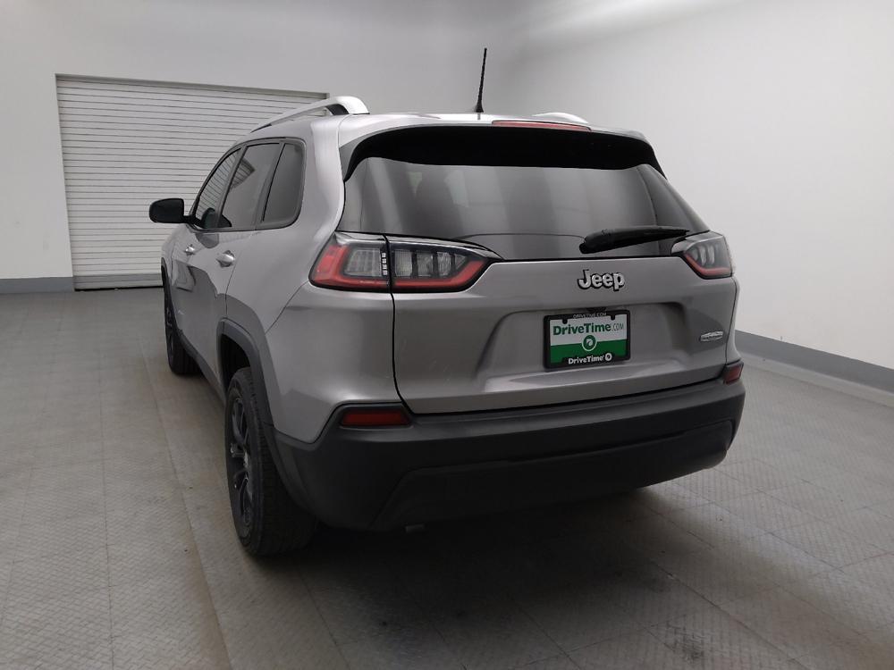 used 2021 Jeep Cherokee car, priced at $19,195