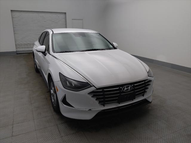 2023 White Hyundai SONATA