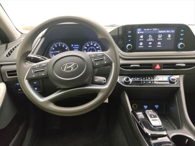 2023 White Hyundai SONATA