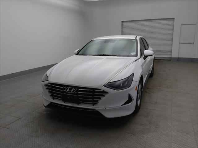 2023 White Hyundai SONATA